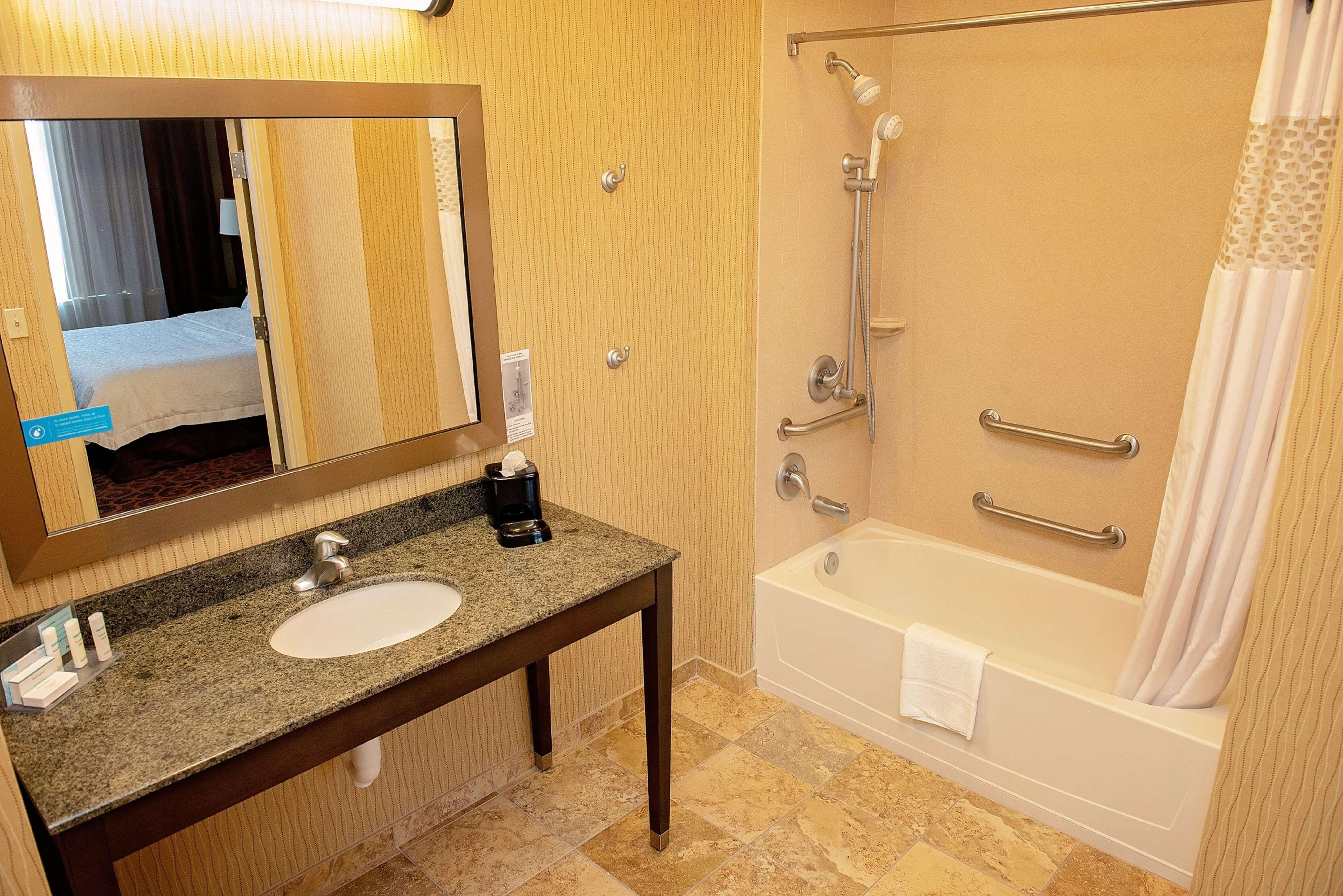 Hampton Inn & Suites Bradenton Extérieur photo